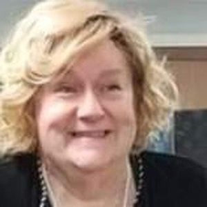 Meet your Posher, Miriam